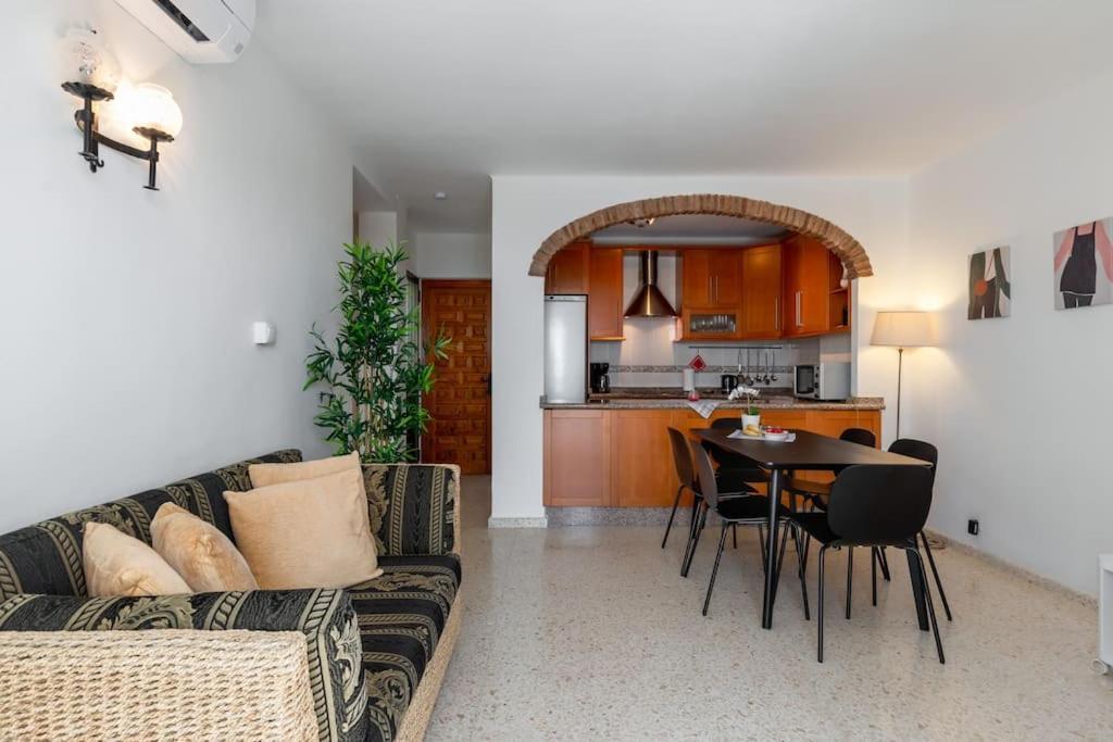 Apartament Oasis 16 Nerja Zewnętrze zdjęcie