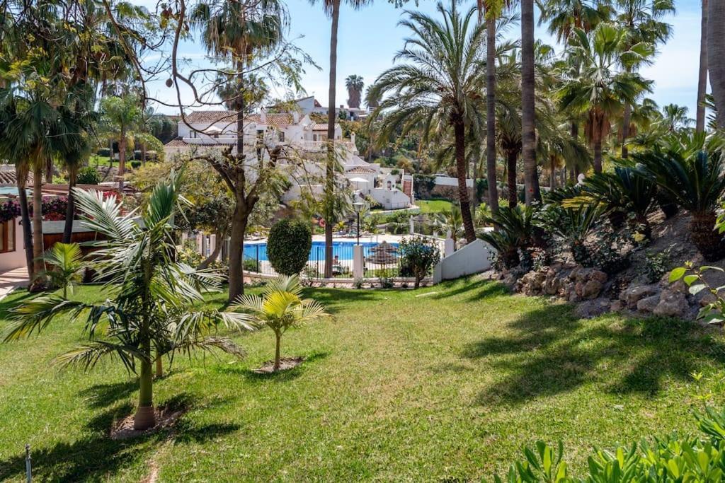 Apartament Oasis 16 Nerja Zewnętrze zdjęcie