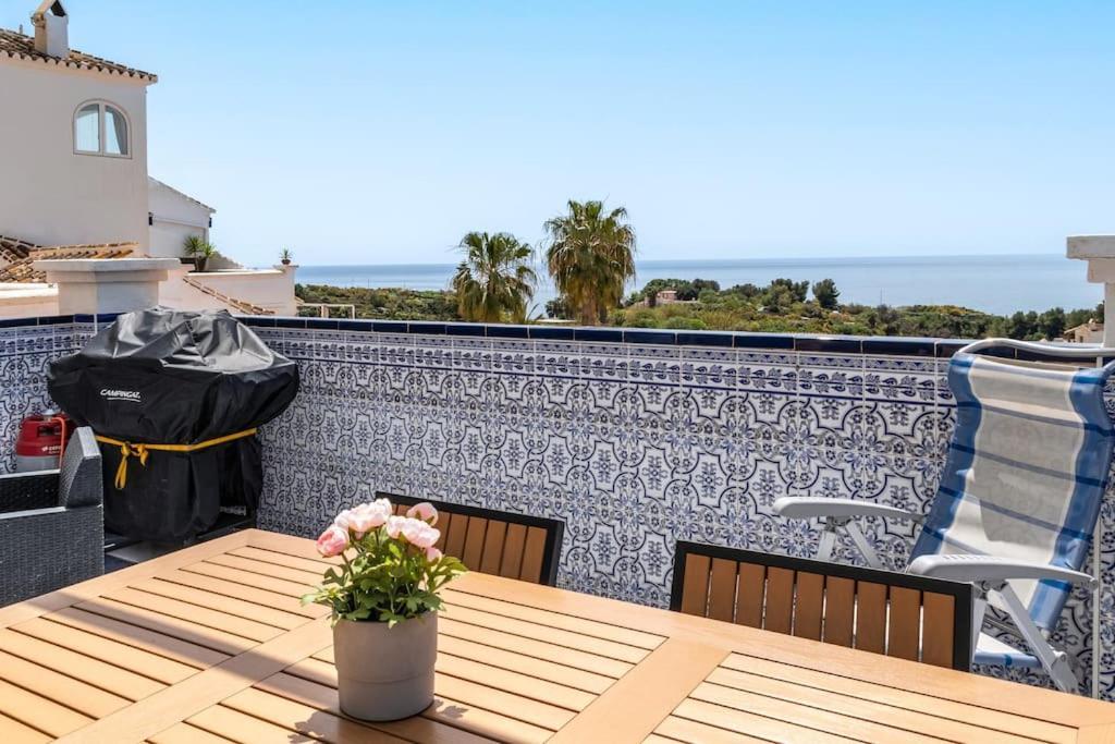 Apartament Oasis 16 Nerja Zewnętrze zdjęcie